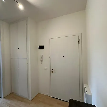 Hotel Olimpia House - Accoglienti In Posizione Strategica
